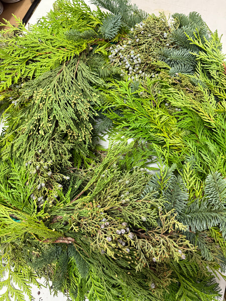 Mixed Cedar & Juniper Christmas Garland | Fresh Evergreen Holiday Garland from Oregon – Incense Cedar, Western Red Cedar & Juniper Berries | Christmas Mantel & Staircase Greene