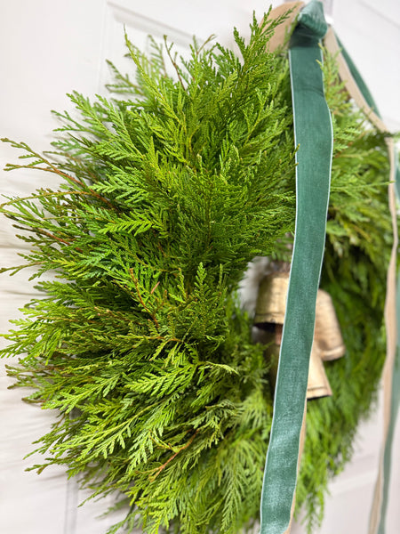 Fresh PNW cedar wreath handcrafted in Oregon
Minimalist cedar Christmas wreath delivered to front door
Sustainable evergreen cedar wreath with natural foliage
Cedar wreath packaged securely for holiday delivery
PNW cedar wreath greenery close-up
