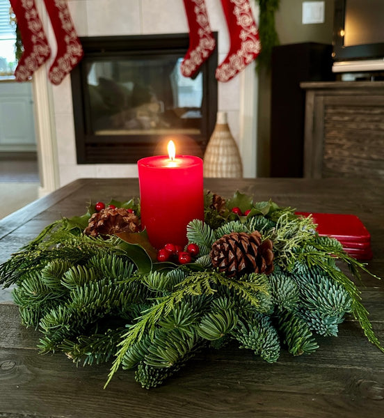 Fresh Centerpiece - Cork & Leaf - live centerpieces for christmas, christmas wreaths gifts, realtor gifts,realtor christmas gifts for clients