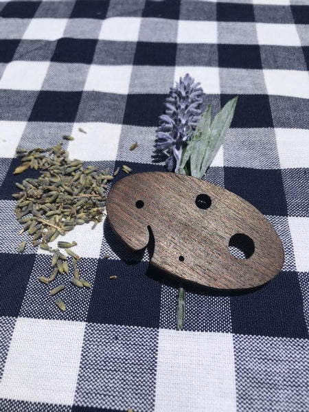 "Herbie" the Original Wood Herb Stripper - Herbs Tool - Cork & Leaf