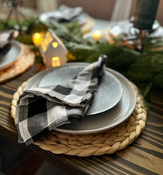 Natural Seagrass Charger Plates – Rustic Elegance for Your Dining Table | Eco-friendly Boho Table Decor - Cork & Leafset of 4