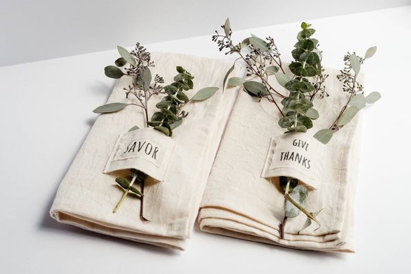 Pocket Palate: Set of 4 Napkins with Multifunctional Word Pockets" - Cork & Leaf