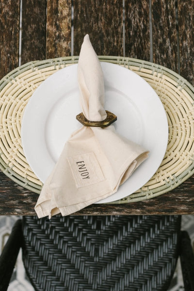 Pocket Palate: Set of 4 Napkins with Multifunctional Word Pockets" - Cork & Leaf