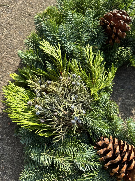Traditional Christmas Wreaths | Fresh Christmas Wreaths for Front Door - Cork & LeafOne Wreath