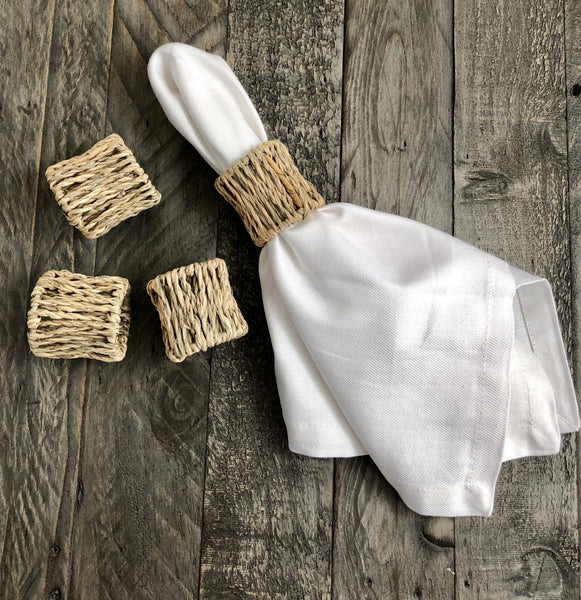 napkins rings in a vintage country barnyard style 